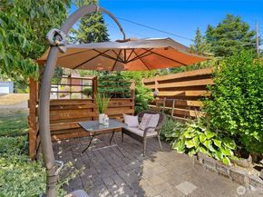 16205 SE 7th Street, Bellevue WA 98008