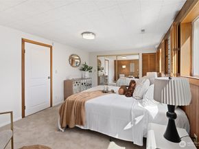16205 SE 7th Street, Bellevue WA 98008