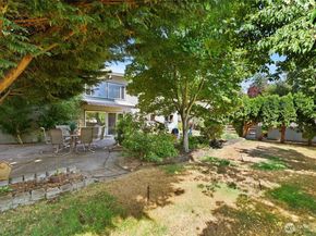 16205 SE 7th Street, Bellevue WA 98008