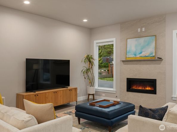 7609 NE 155th Street, Kenmore WA 98028