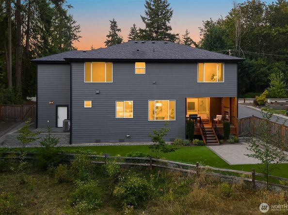 7609 NE 155th Street, Kenmore WA 98028