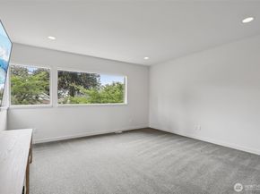 5956 38th Avenue SW, Seattle WA 98126