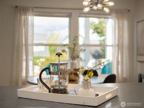 6736 29th Avenue S, Seattle WA 98108
