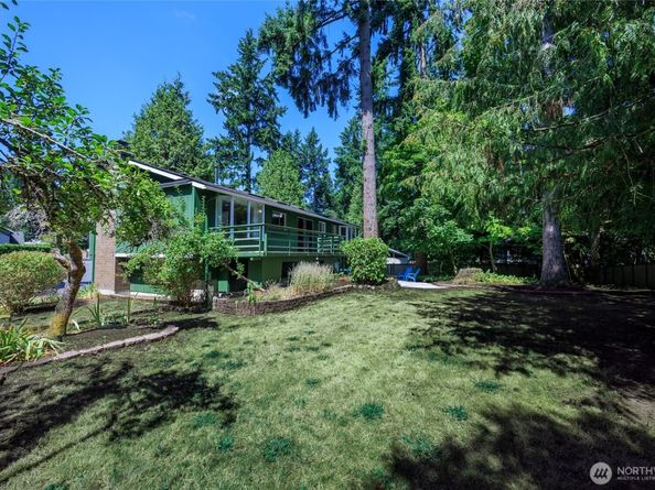 12822 NE 68th Street, Kirkland WA 98033