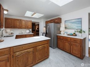 12822 NE 68th Street, Kirkland WA 98033