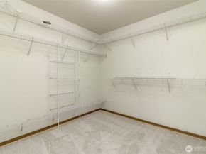 34524 SE Linden Loop, Snoqualmie WA 98065