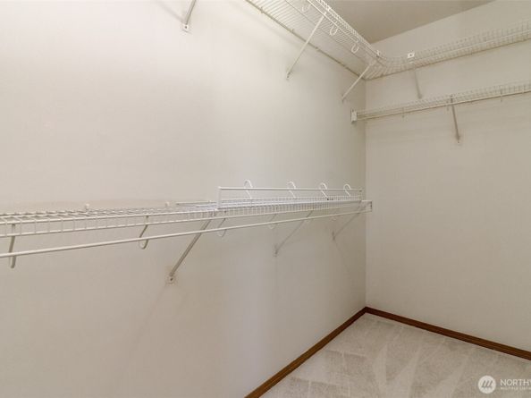34524 SE Linden Loop, Snoqualmie WA 98065