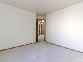 34524 SE Linden Loop, Snoqualmie WA 98065