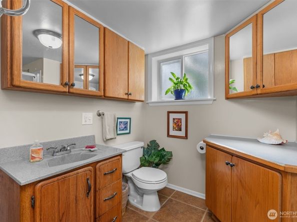4419 S 164th Street, SeaTac WA 98188