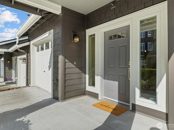 5541 Lakemont Boulevard SE 805, Bellevue WA 98006