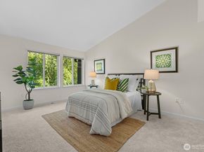 5541 Lakemont Boulevard SE 805, Bellevue WA 98006