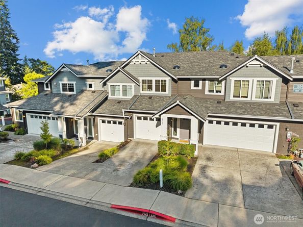 5541 Lakemont Boulevard SE 805, Bellevue WA 98006