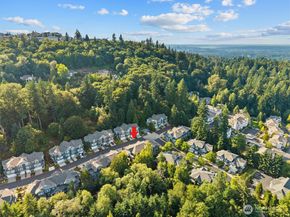 5541 Lakemont Boulevard SE 805, Bellevue WA 98006