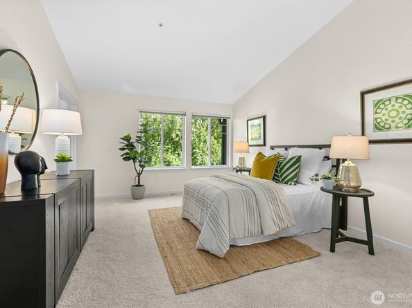 5541 Lakemont Boulevard SE 805, Bellevue WA 98006