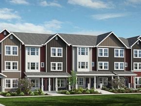 19244 NE 69th Circle 105, Redmond WA 98052