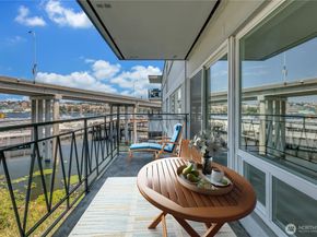 2524 Boyer Avenue E 322, Seattle WA 98102