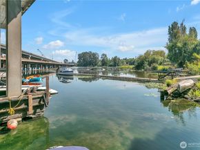 2524 Boyer Avenue E 322, Seattle WA 98102