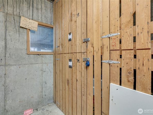 2524 Boyer Avenue E 322, Seattle WA 98102
