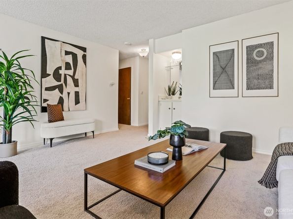 5630 200th Street SW B119, Lynnwood WA 98036