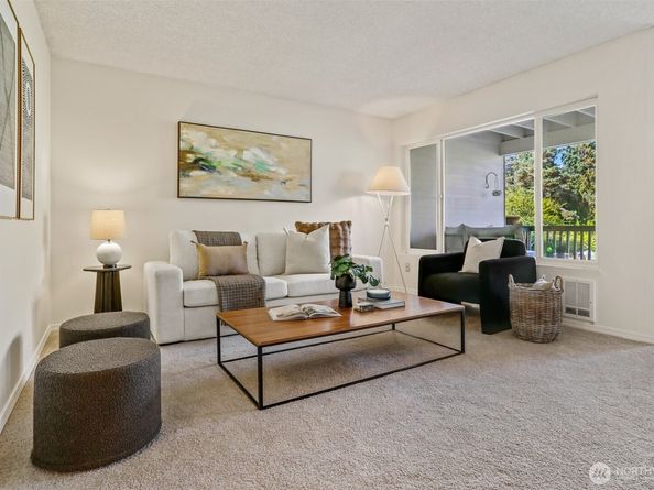 5630 200th Street SW B119, Lynnwood WA 98036