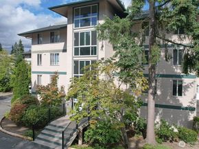 5630 200th Street SW B119, Lynnwood WA 98036