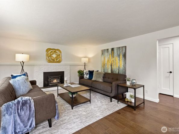 15558 Palatine Avenue N, Shoreline WA 98133