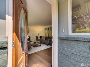 15558 Palatine Avenue N, Shoreline WA 98133