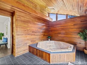 15558 Palatine Avenue N, Shoreline WA 98133