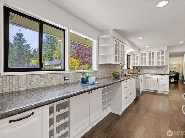 15558 Palatine Avenue N, Shoreline WA 98133