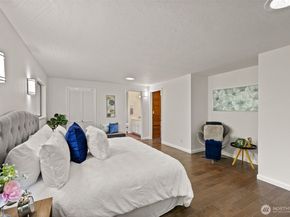 15558 Palatine Avenue N, Shoreline WA 98133