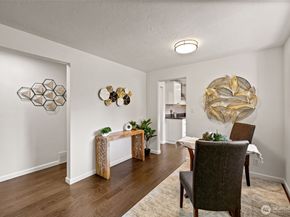 15558 Palatine Avenue N, Shoreline WA 98133