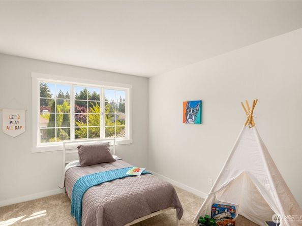 25610 SE 41st Street, Sammamish WA 98029