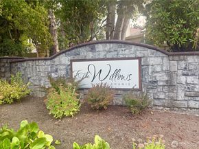 25610 SE 41st Street, Sammamish WA 98029