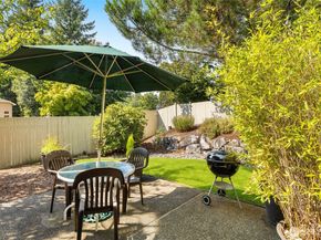 25610 SE 41st Street, Sammamish WA 98029