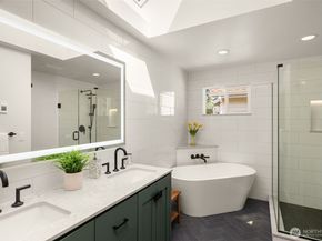 25610 SE 41st Street, Sammamish WA 98029