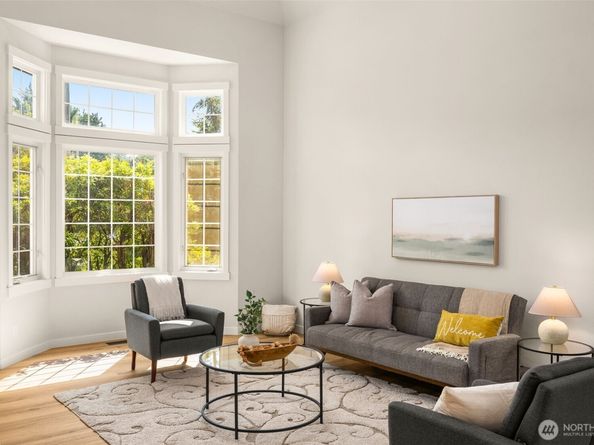 25610 SE 41st Street, Sammamish WA 98029