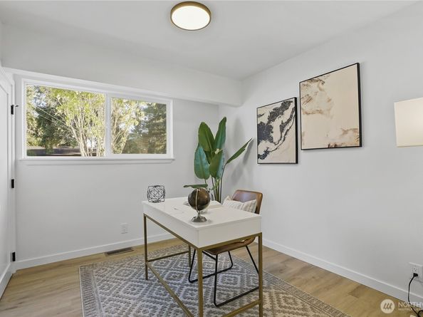 4515 181st Place SW, Lynnwood WA 98037