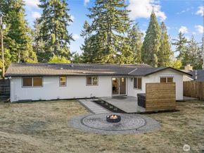 4515 181st Place SW, Lynnwood WA 98037