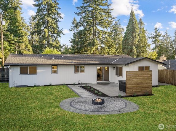 4515 181st Place SW, Lynnwood WA 98037