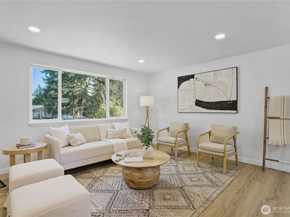 4515 181st Place SW, Lynnwood WA 98037