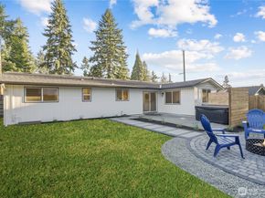4515 181st Place SW, Lynnwood WA 98037