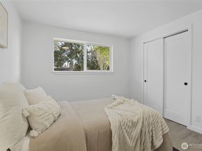 4515 181st Place SW, Lynnwood WA 98037