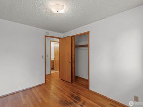 1027 S 112th Street, Seattle WA 98168