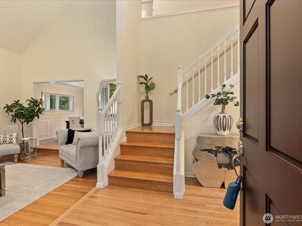 21407 NE 146th Place, Woodinville WA 98077