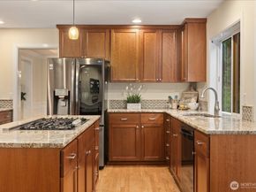 21407 NE 146th Place, Woodinville WA 98077