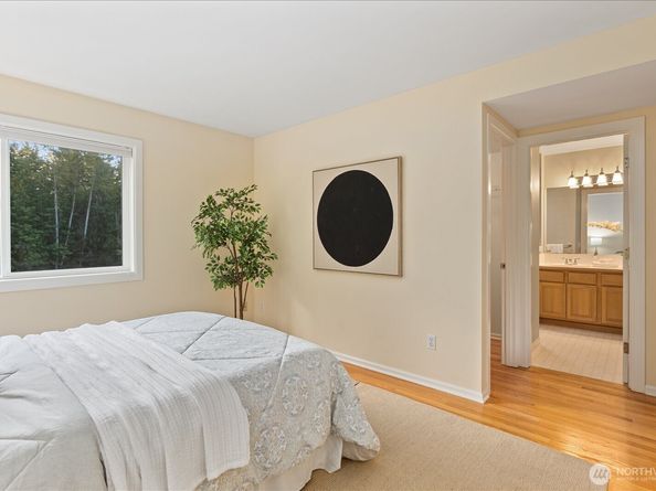 21407 NE 146th Place, Woodinville WA 98077
