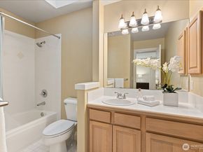 21407 NE 146th Place, Woodinville WA 98077