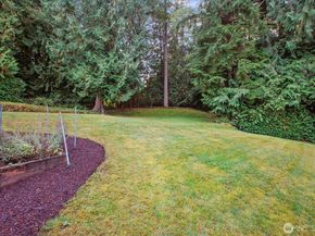 21407 NE 146th Place, Woodinville WA 98077