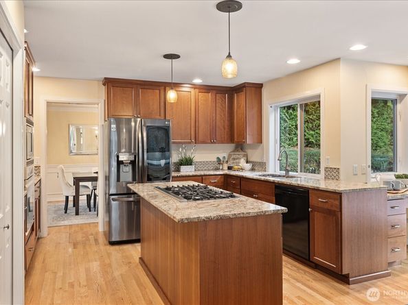 21407 NE 146th Place, Woodinville WA 98077