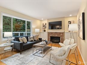 21407 NE 146th Place, Woodinville WA 98077